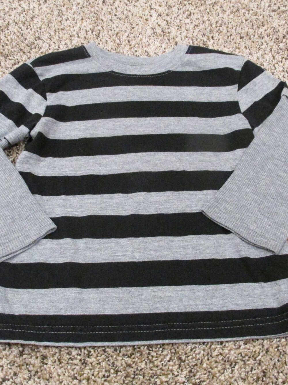 Garanimals Pullover T Shirt Toddler Boys Size 5T Black Gray Stripe Long Sleeve